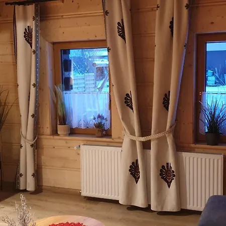 Chalet Domeczek Goralski *